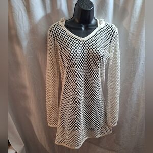 Balance Beach Cover Up With Hood Small